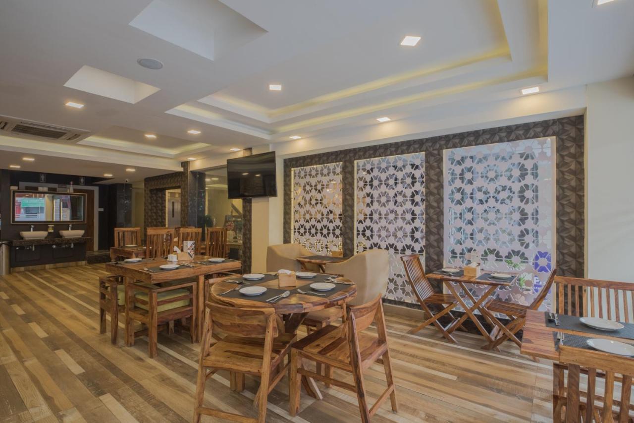 Capital O 624 Hotel Rudra View Pvt. Ltd. Pashupatinath Ngoại thất bức ảnh